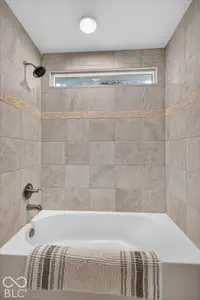 5736 Autumn Breeze Lane, Indianapolis - 35