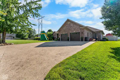 256 Chase Court, Seymour - 6