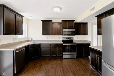 1617 Maplewood Lane, Pendleton - 17