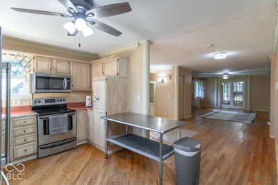 828 Brookside Lane, Plainfield - 10