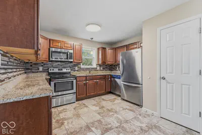 6533 Crandall Circle, Indianapolis - 8