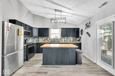736 Kingston Circle, Brownsburg - 7
