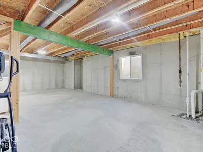 400 Lois Way, Carmel - 46
