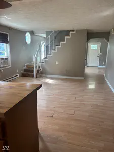 114 E 11th Street, Alexandria - 8