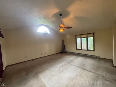 244 900, Alexandria - 11