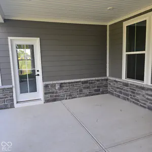 7594 Woodglenn Drive, Avon - 22