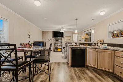 1072 E State Road 56, Vevay - 10