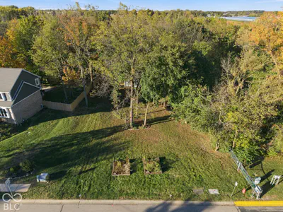 420 Deer Walk Trace, Westfield