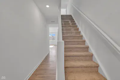 6275 Wasco Drive, Whitestown - 9
