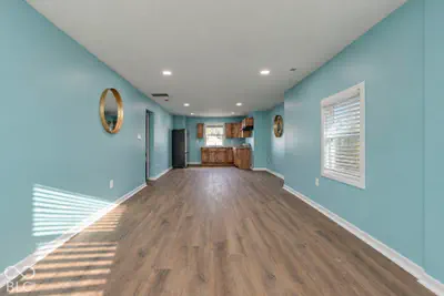 527 Holt Road, Indianapolis - 6