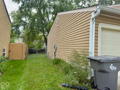 11339 E St. Joseph Street, Indianapolis - 10
