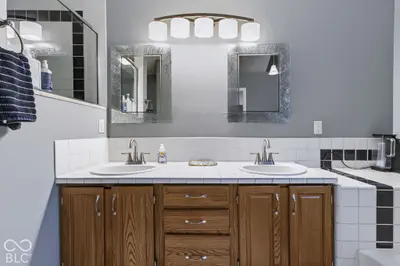11533 Jamestown West Drive, Fishers - 36