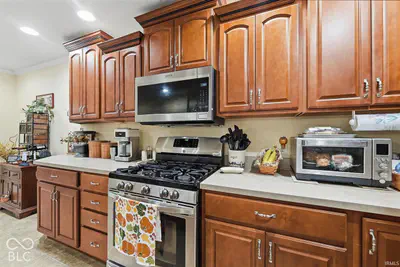 5014 Quail Ridge Drive, Muncie - 17