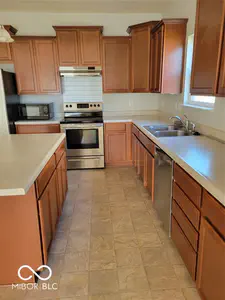 7321 Moultrie Drive, Indianapolis - 3