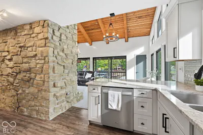 6272 Grosbeak Court, Nineveh - 5