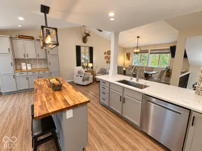 4551 Tattersall Drive, Plainfield - 4