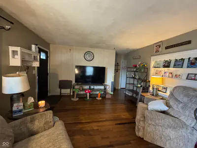 1010 N Harrison Street, Alexandria - 3