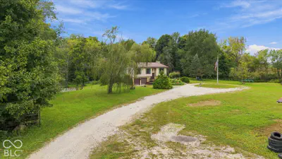 3278 S County Road 825 E, Fillmore - 33