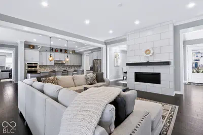 10428 Vermillion Drive, Fortville - 16