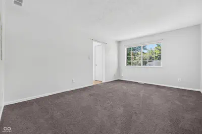8512 Green Valley Drive, Indianapolis - 22