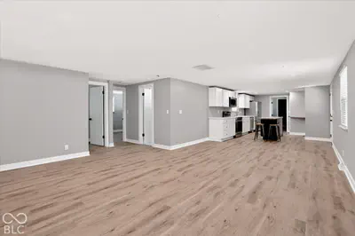 3384 Mullinix, Greenwood - 9