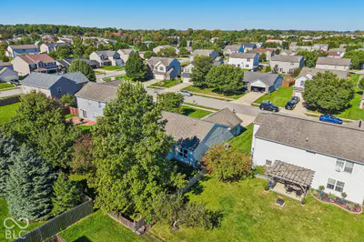 12305 Titans Drive, Fishers - 53