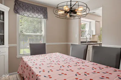 11740 Sand Creek Boulevard, Fishers - 5