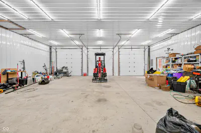 9248 State Road 256, Austin - 59