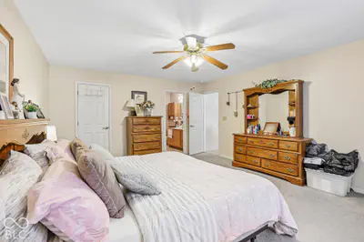 320 E Quail Wood Lane, Westfield - 27