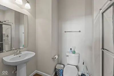 7213 Birch Hall Circle, Indianapolis - 16