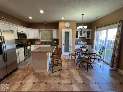 2955 Parkview Drive, Columbus - 12