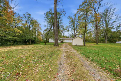 8727 800 Road, Indianapolis - 36