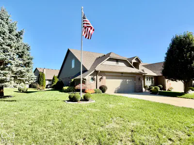 670 Brook Drive, Greenwood - 1