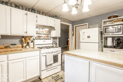9440 Rosston Avenue, Zionsville - 8