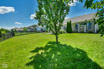 13848 Fieldcrest Drive, McCordsville - 29