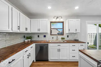 2943 Horse Hill West Drive, Indianapolis - 18