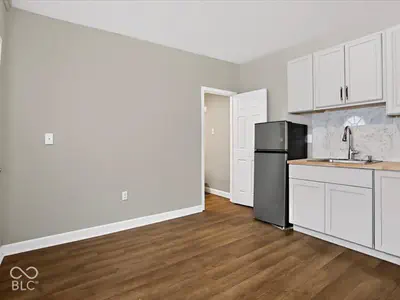 713 32nd Street, Indianapolis - 35