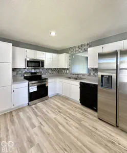 6119 Rocky River, Indianapolis
