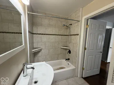 933 Morris Street, Indianapolis - 41