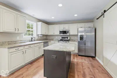 10145 Stockwell Drive, Fishers - 23