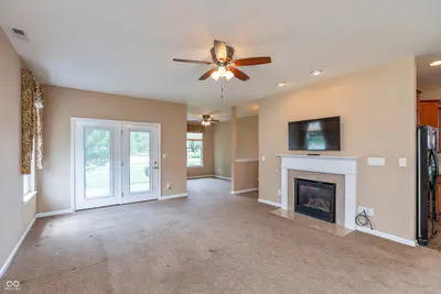 1116 Kristi Court, Greenwood - 2