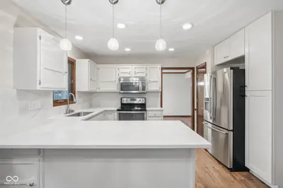 206 Westminster Drive, Noblesville - 2