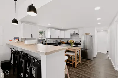 53 W Pearl Street, Greenwood - 6