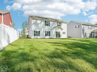 8591 Hollyhock Grove, Avon - 39