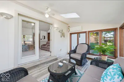 592 Echo Bend Boulevard, Greenwood - 31