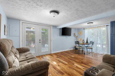 202 Lakeview Drive, Nineveh - 15