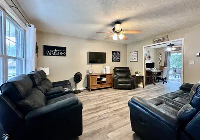 894 Lincoln Heights Drive, Martinsville - 34