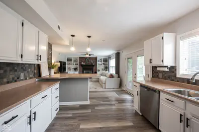 8569 Jagged Rock Court, Indianapolis - 25