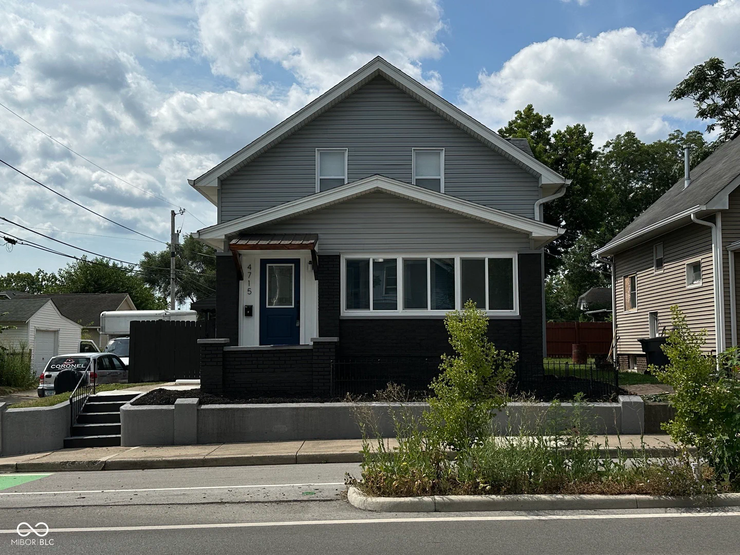 4715 New York, Indianapolis