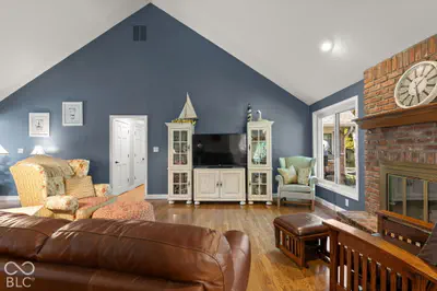10704 Sand Key Circle, Indianapolis - 17